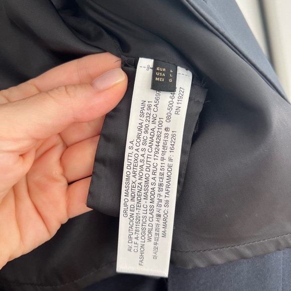 Massimo Dutti navy trench coat - Picture 5 of 8